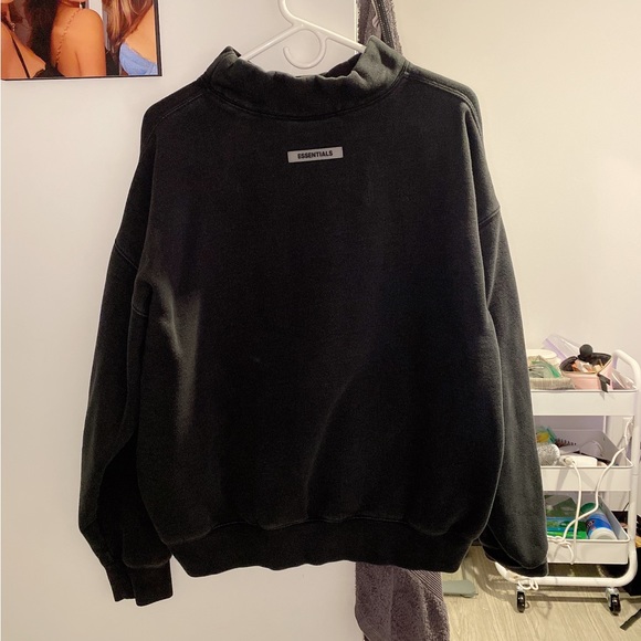 Fear of god essentials black crewneck - Picture 4 of 5